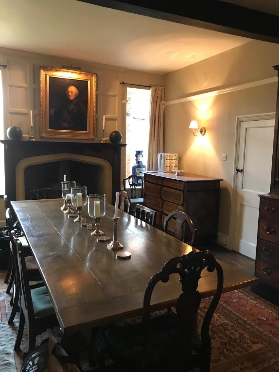 Borough Court Guest House Хук Екстериор снимка