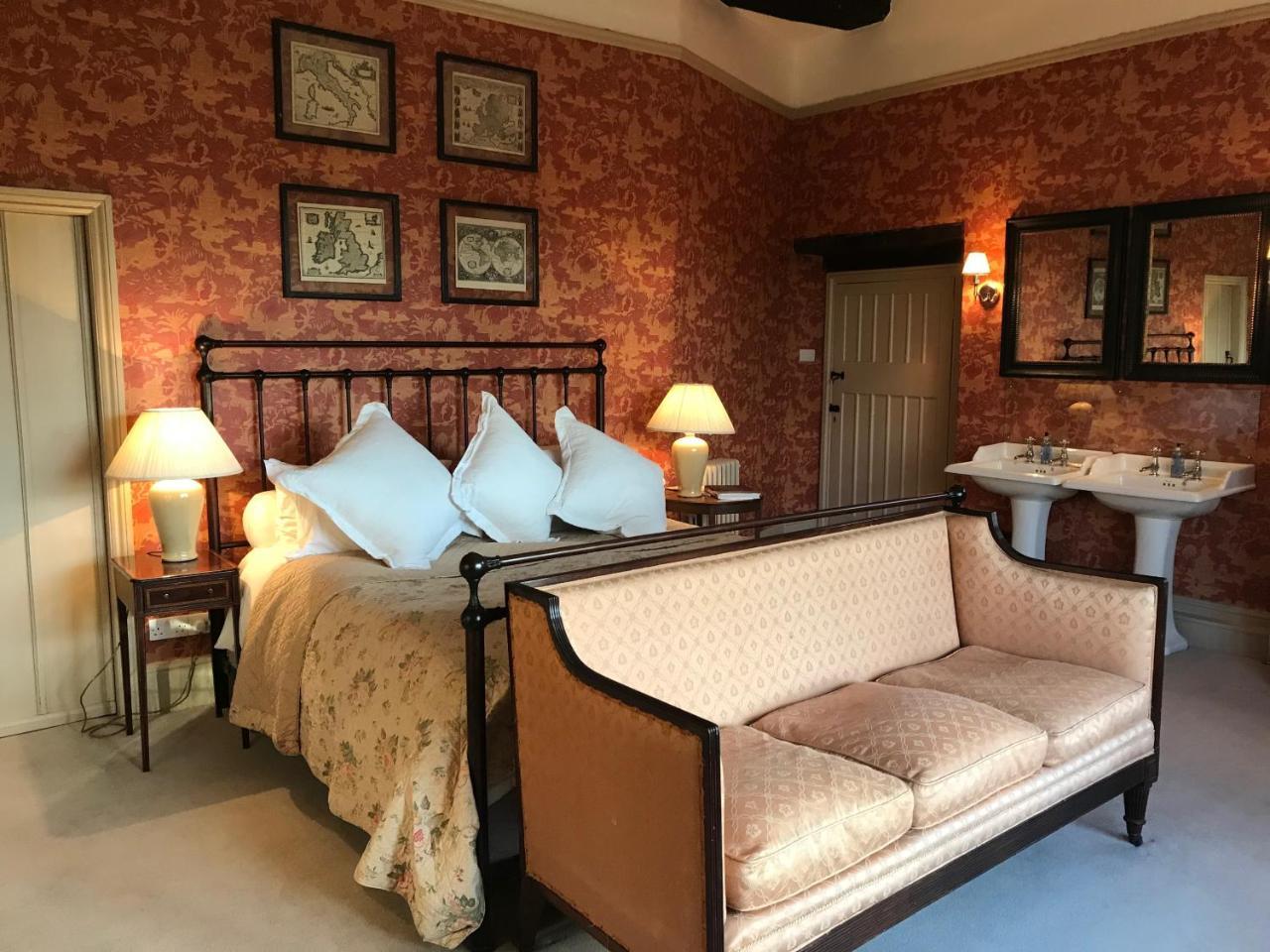 Borough Court Guest House Хук Екстериор снимка